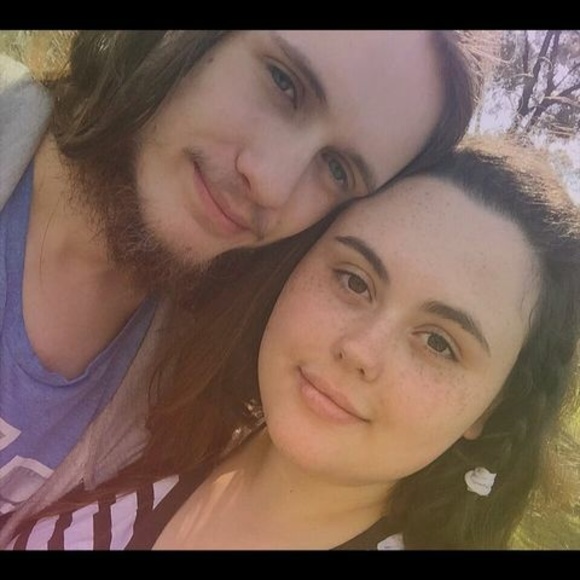 Meet your Posher, Celestina - Picture 1 of 1